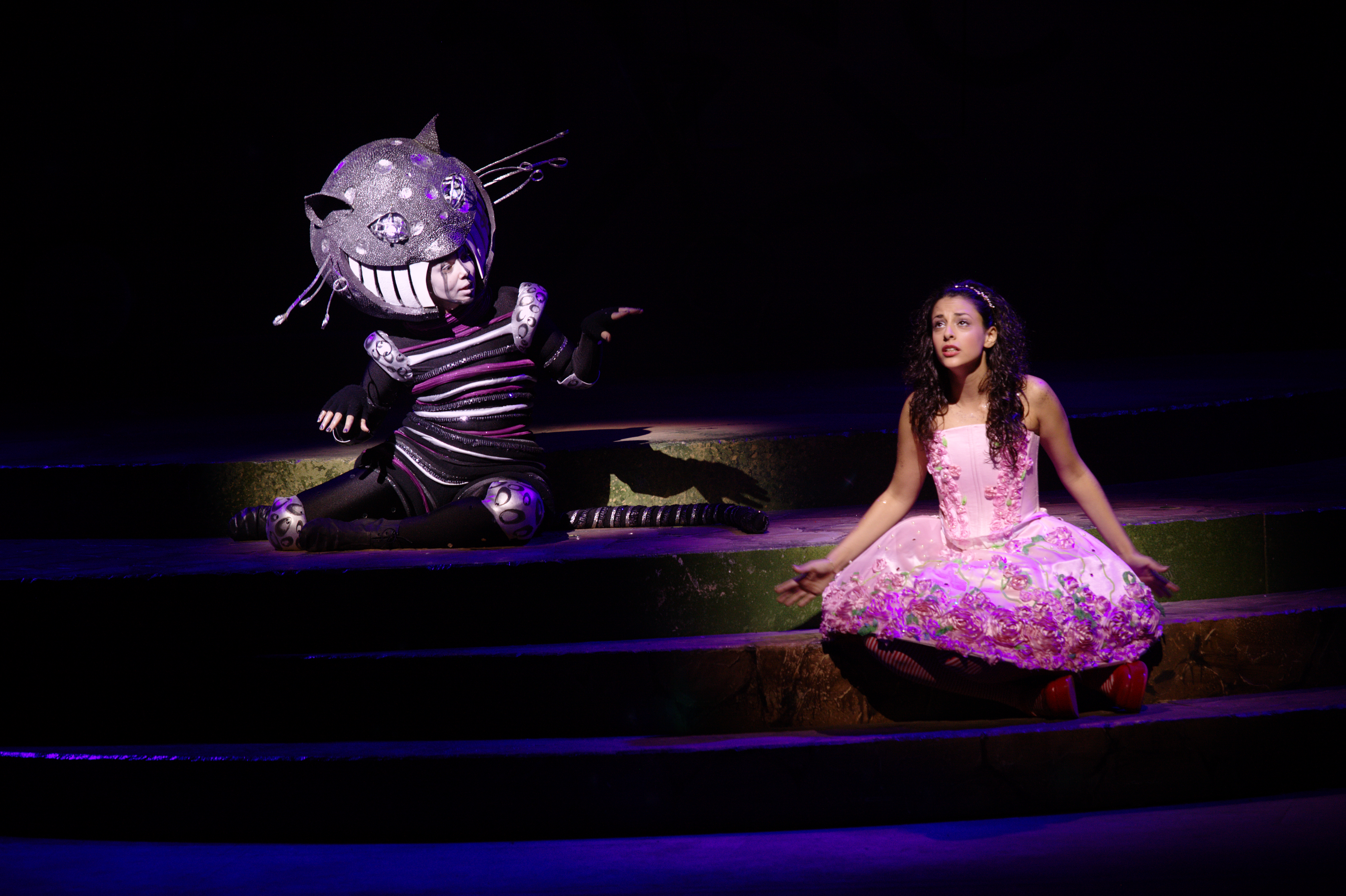 Dana Tsarfaty Alice in Wonderland