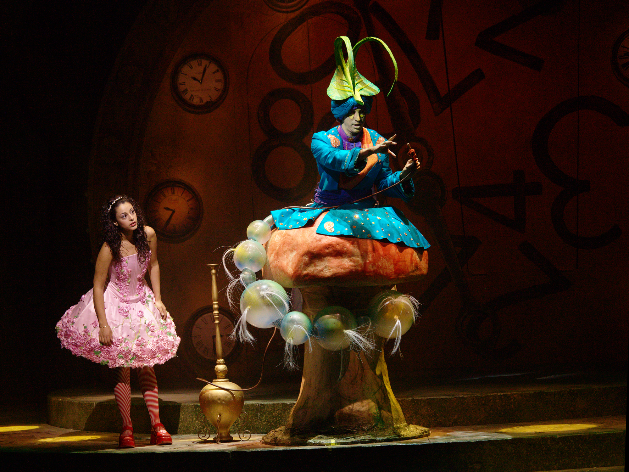 Dana Tsarfaty Alice in Wonderland
